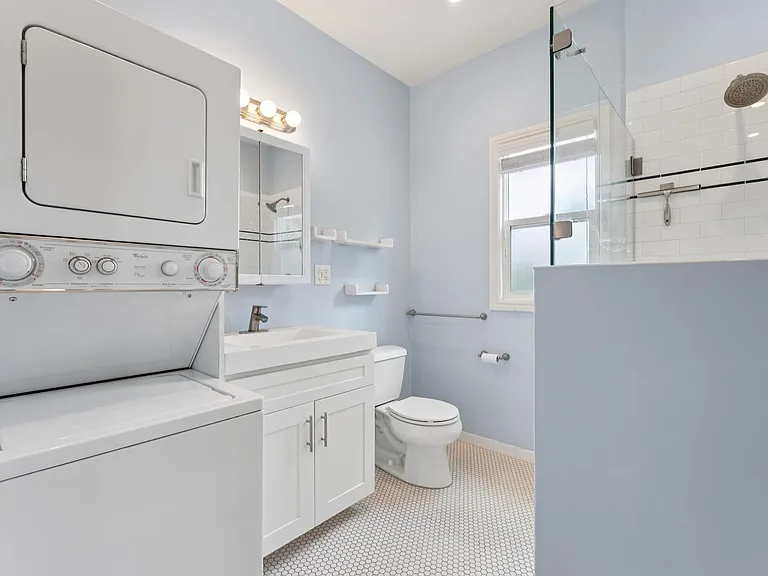 2927 Lorina St #1 — Photo 13