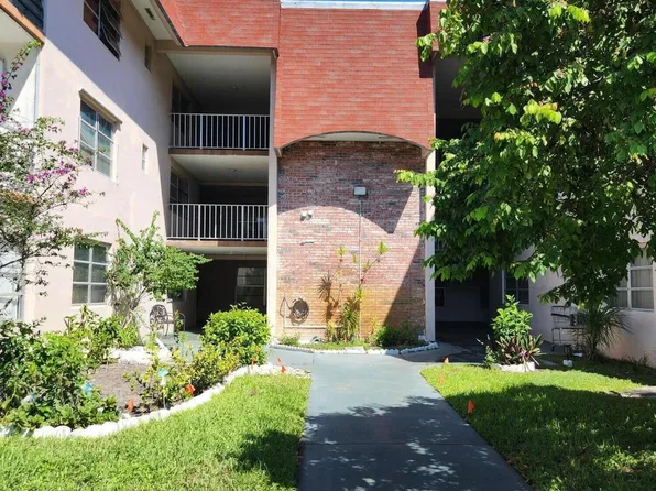 2901 NW 47th Terrace #143C, Lauderdale Lakes, FL 33313
