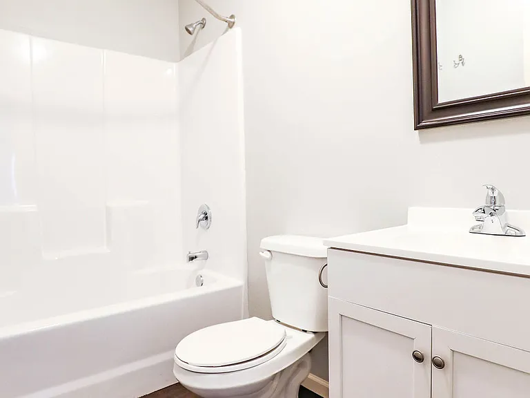 600 E Harrison St #C-301 — Photo 7