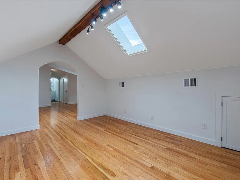 1459 Munger St — Photo 30
