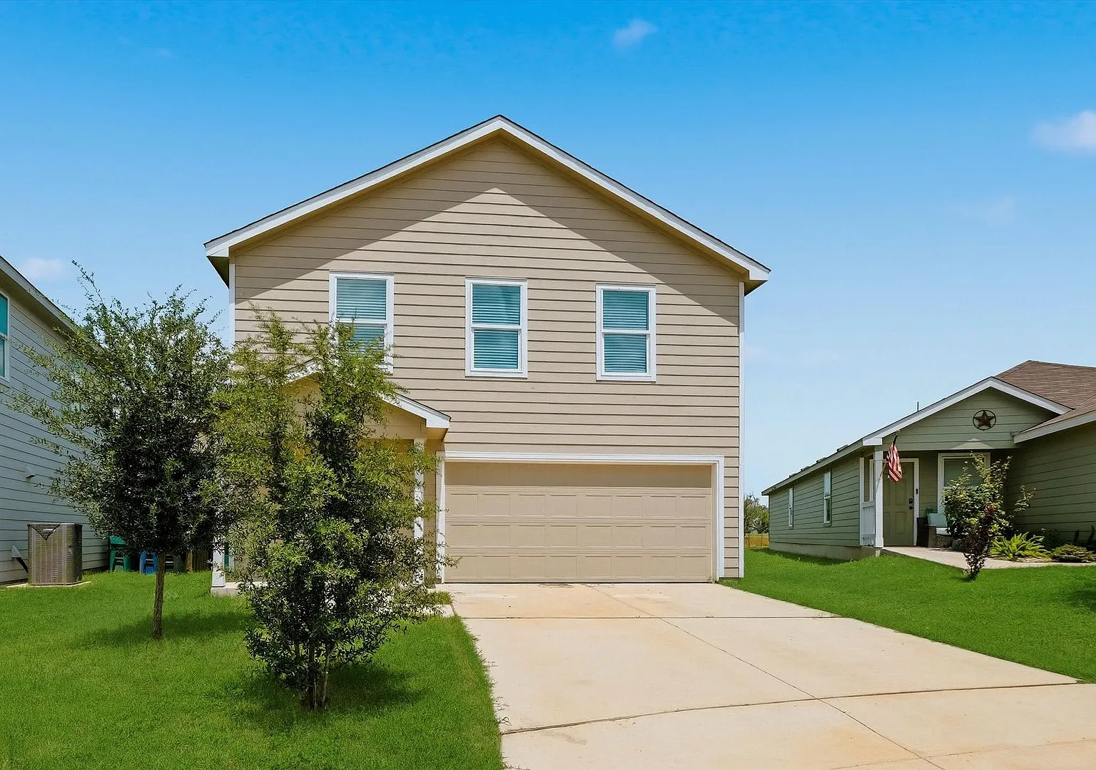 Beautiful 4-Bedroom Home with Golf & Clubhouse Access — Photo 4