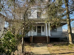 112 Valley Rd, Montclair, NJ 07042