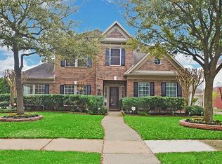 2711 Hidden Knoll Ct, Sugar Land, TX 77478