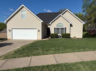 225 Moultrie Ct, Bowling Green, KY 42103