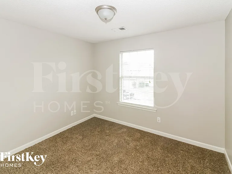 11626 Millwind Dr — Photo 11