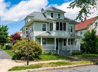 18 Blaine St, Springfield, MA 01108