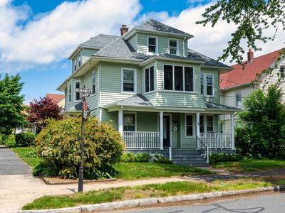 18 Blaine St, Springfield, MA, 01108
