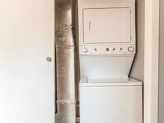 5th image of 211 E 26th St APT 1