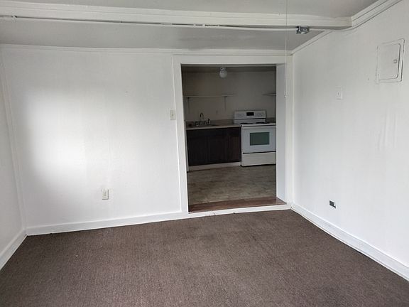 4th image of 1012 E Johnston Ave APT 5