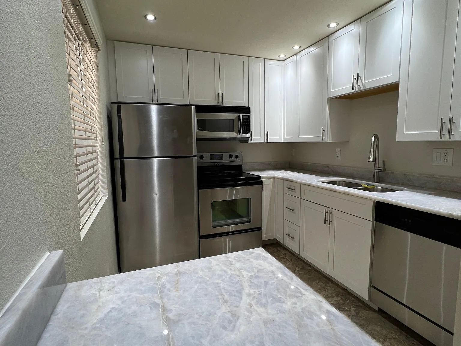 1 bed, 790 sqft, $1,750 — Photo 3