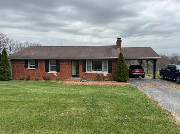 900 Scotts Ferry Rd, Versailles, KY 40383