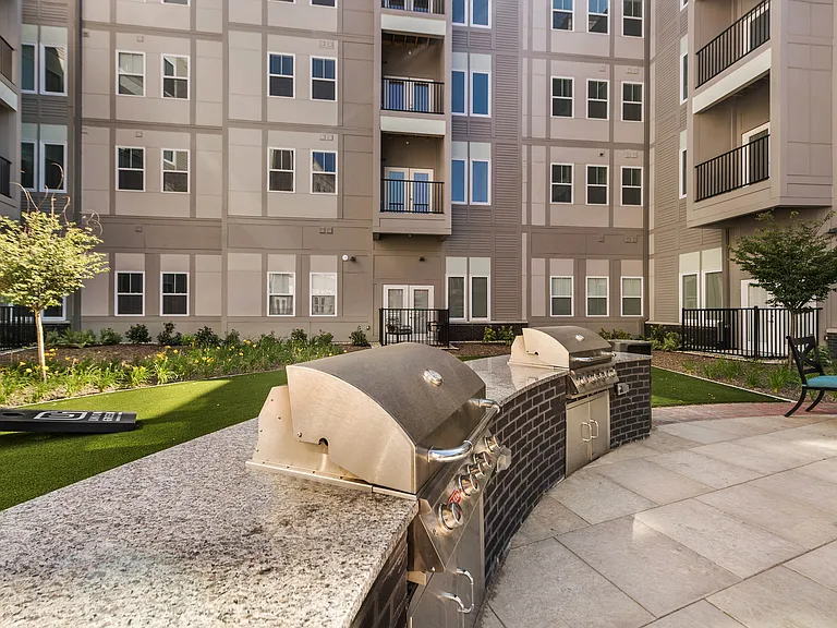 Union Green — Photo 15