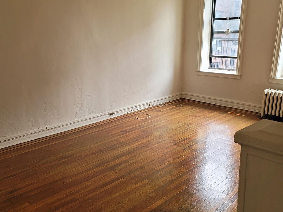 1st image of 55 Pennsylvania Ave APT 2