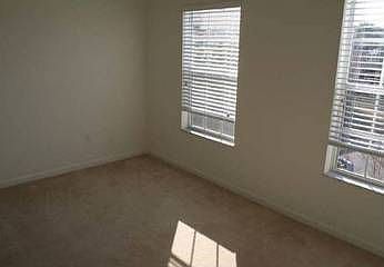 4th image of 1351 Pepperdine Ln