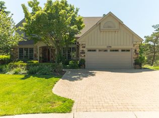 1198 Oxford Ct, Lake Zurich, IL 60047