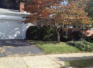 33 Pine St, Watertown, MA 02472