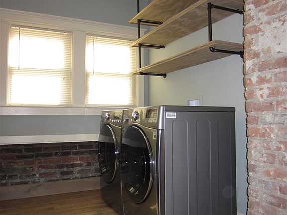 4th image of 1201 Monroe Ave #1