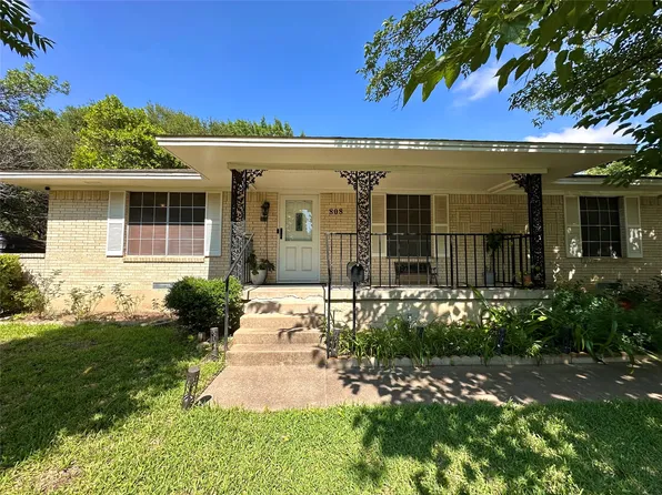 808 Ray Andra Dr, Desoto, TX 75115