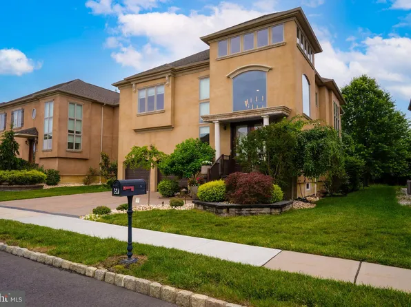 67 Davinci Dr, Monmouth Junction, NJ 08852