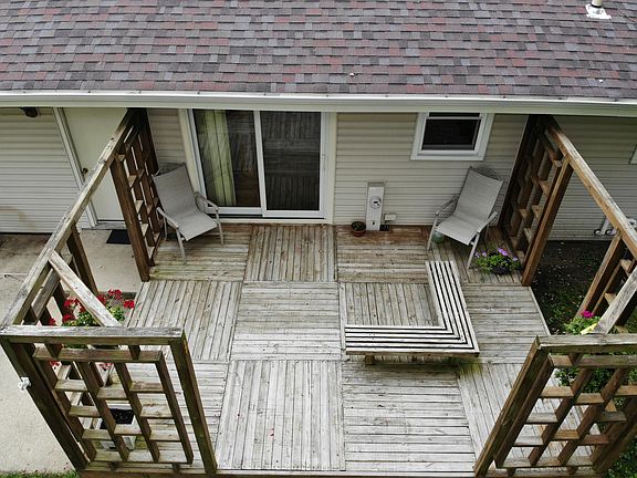 3rd image of 6128 Bristlecone Ln