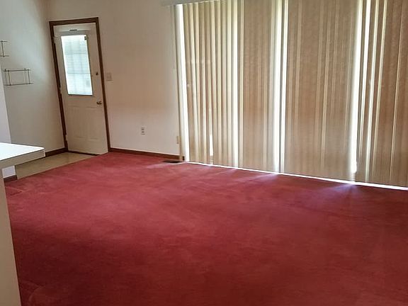 2nd image of 14620 Windmill Ct