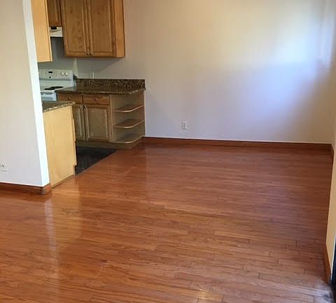 5th image of 1735 N Fuller Ave APT 226