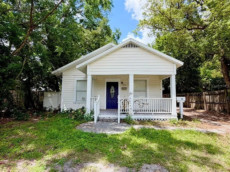 109 E Winter Park St — Photo 1