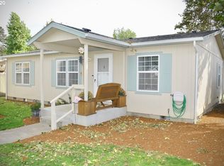 1032 Oak Meadows Pl, Springfield, OR 97477