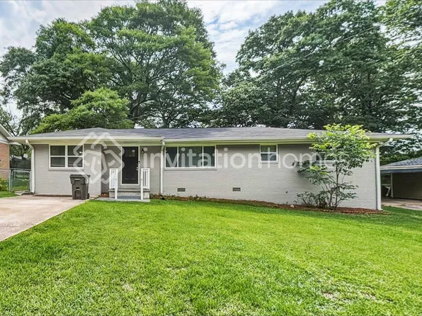 8490 Meadowbrook Dr, Douglasville, GA 30134