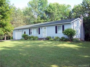 6832 Lyman Rd, Byron, NY 14422