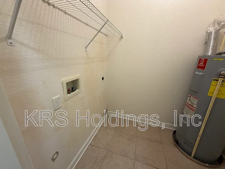 426 Seminole Rd — Photo 17