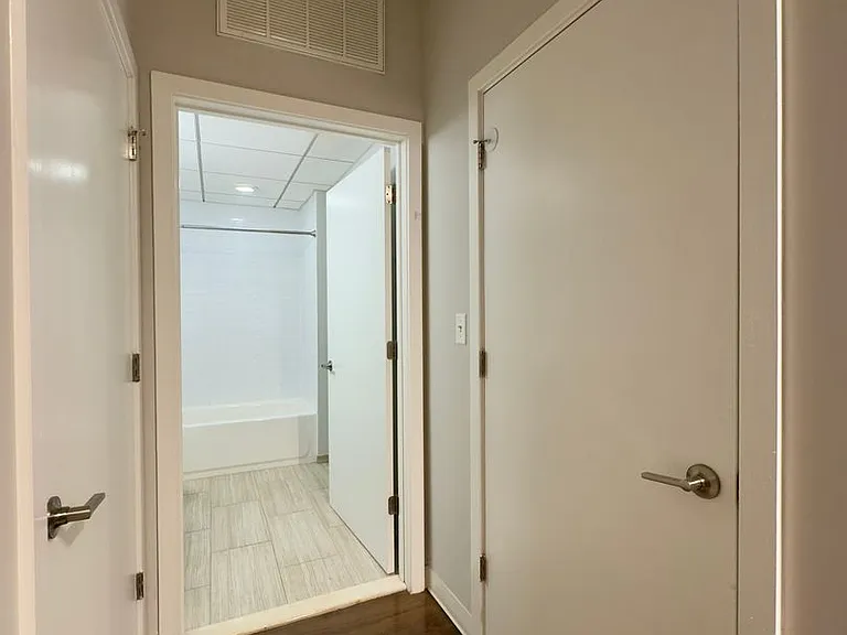 Charming 1 Bedroom/1 Bathroom Apartment Unit in Downtown Baltimore, MD! Unit 416 — Photo 85