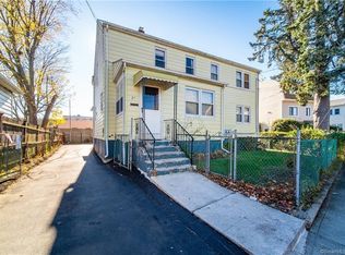 27 Park St, Stamford, CT