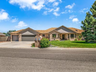 558 E Saddle Dr, Grand Junction, CO, 81507