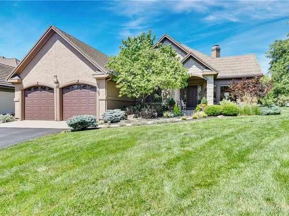16992 E Heather Ln, Belton, MO 64012