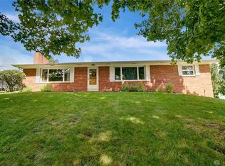 1834 Devon Dr, Springfield, OH 45503