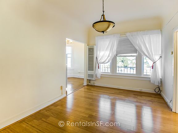 2nd image of 1161 Stanyan St APT 5