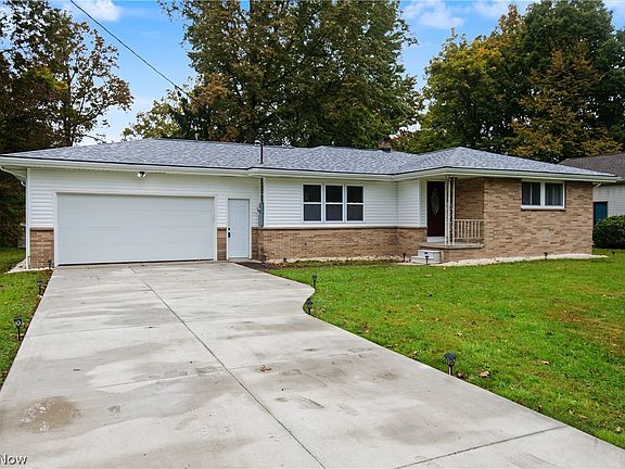 2nd image of 5267 Craig Ave