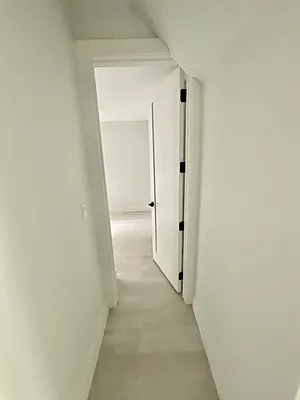 Rented by Five Town Global Realty | media 18