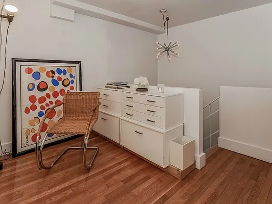 Sold by Sotheby's International Realty | media 5