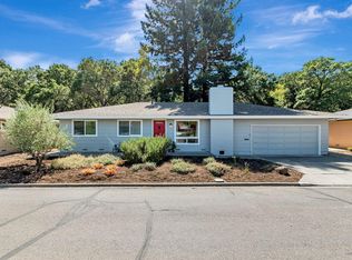 12 Meadow Green Cir, Santa Rosa, CA 95409