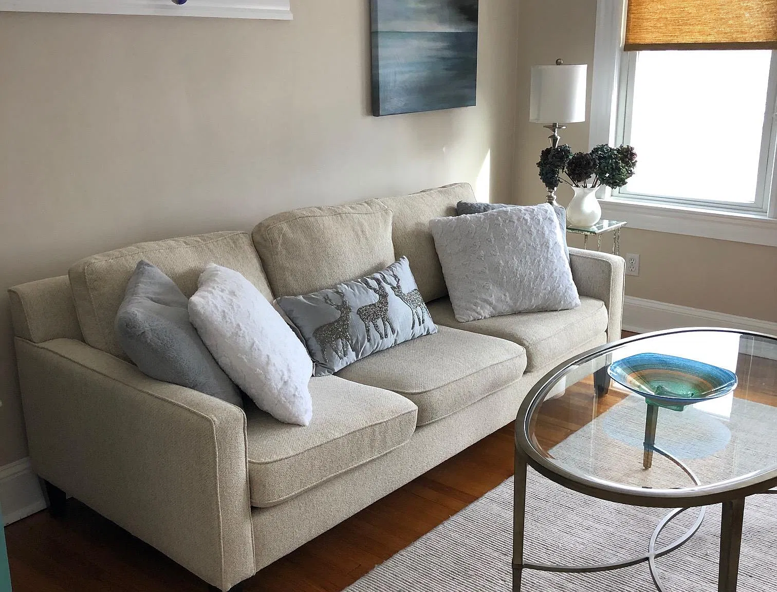 2 bed, 1200 sqft, $2,500 — Photo 2