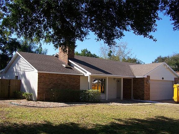 3rd image of 406 Blueberry Dr