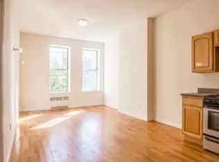 154 Grattan St #1F, Brooklyn, NY 11237
