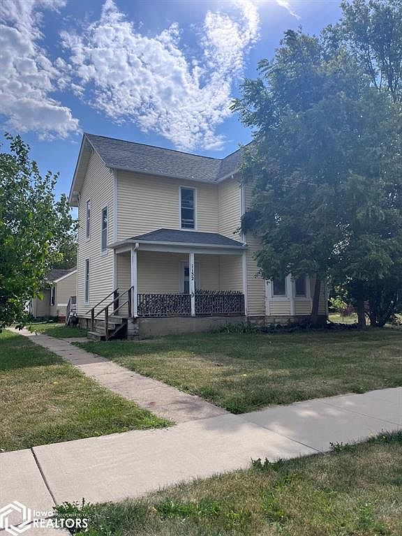 1132 West St, Grinnell, IA 50112 MLS 6311135 Zillow