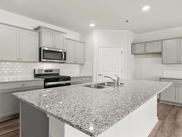 103 Babcock Dr NE — Photo 21