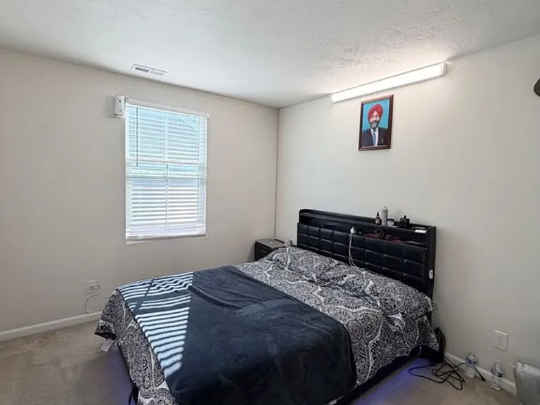 2637 Spurlock Ln — Photo 8