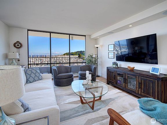 5th image of 6535 Seaview Avenue NW #505B