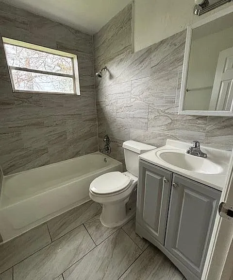 2632 NW 18th Ter #2638 — Photo 15