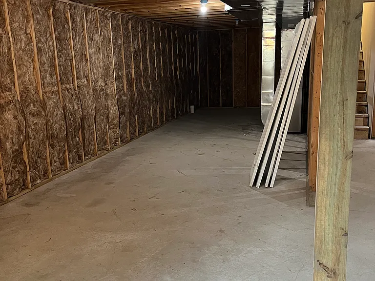 1209 Fessenden Ave — Photo 15